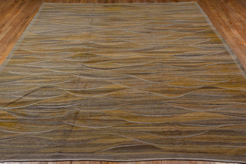 Vintage Kilim Area Rug (8' x 9')